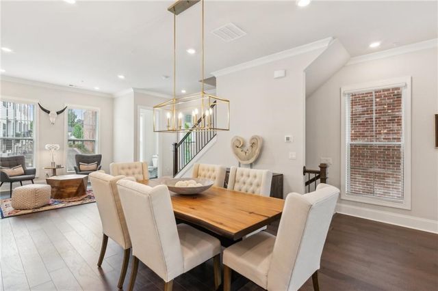 427 Burton Drive, Alpharetta, GA 30009