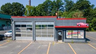 678 Main St, Clinton, MA 01510
