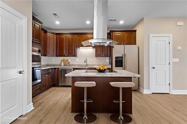 2114 High ST, Portsmouth, VA 23704