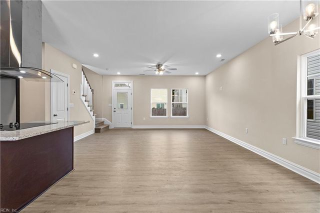 2114 High ST, Portsmouth, VA 23704