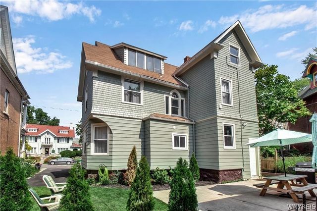 623 Buffalo Avenue, Niagara Falls, NY 14303