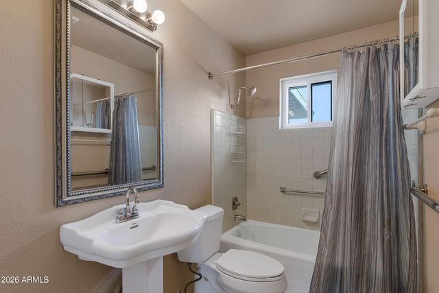 4206 E DOLPHIN Avenue, Mesa, AZ 85206