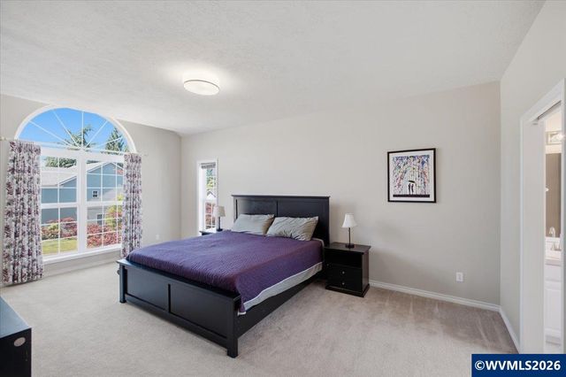 1415 NW Ashley Dr, Albany, OR 97321