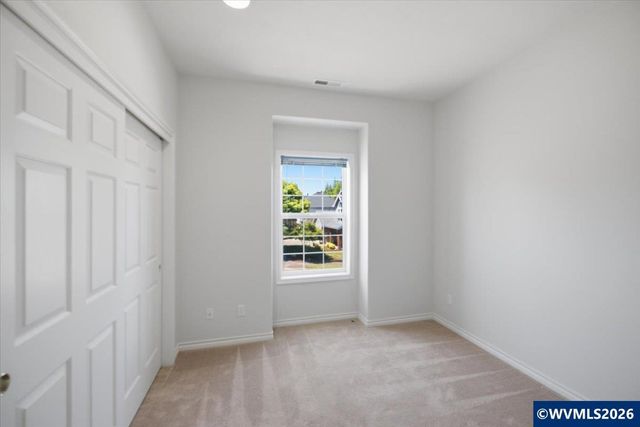 1415 NW Ashley Dr, Albany, OR 97321