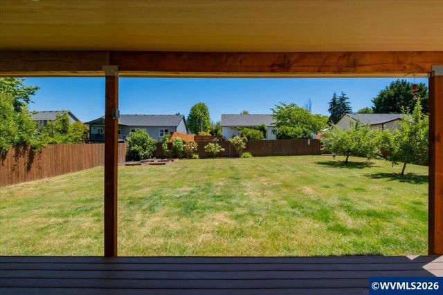 1415 NW Ashley Dr, Albany, OR 97321