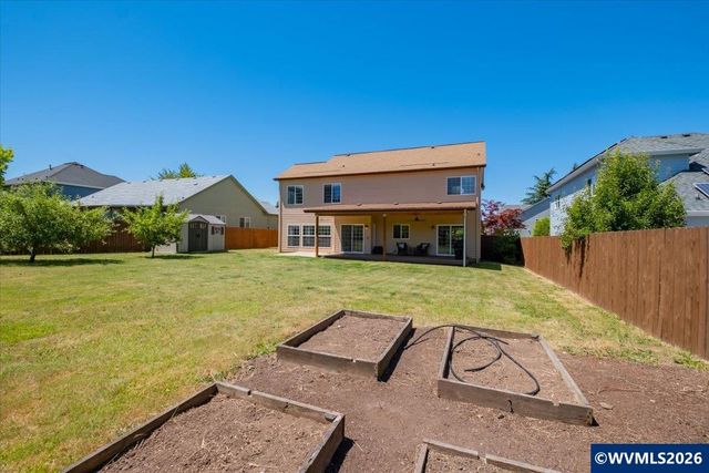 1415 NW Ashley Dr, Albany, OR 97321