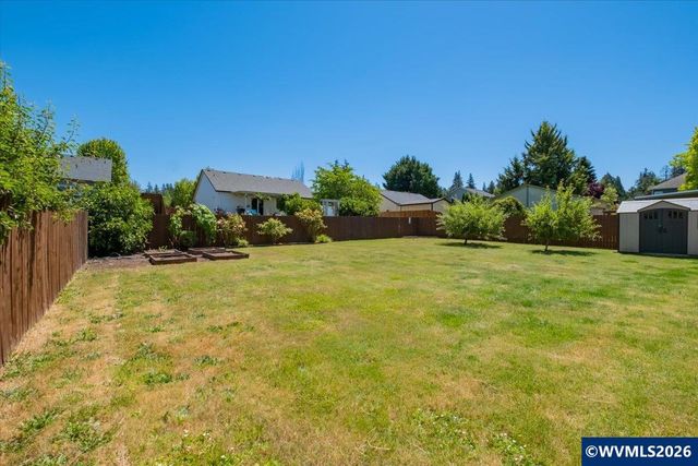 1415 NW Ashley Dr, Albany, OR 97321