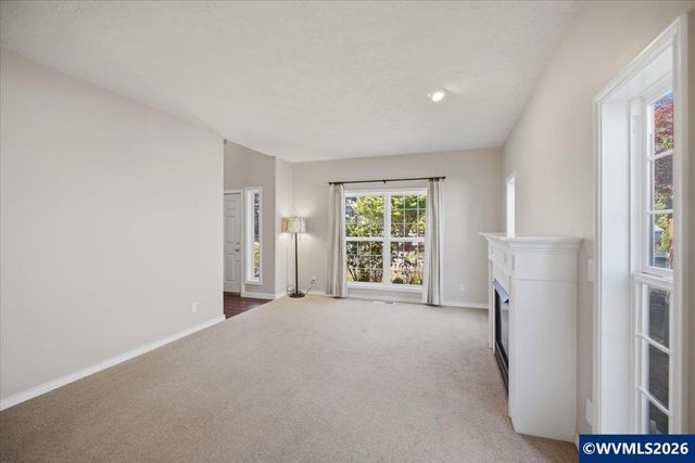 1415 NW Ashley Dr, Albany, OR 97321