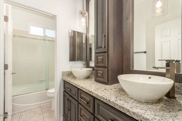 373 Camino A Las Casitas, Rio Rico, AZ 85648