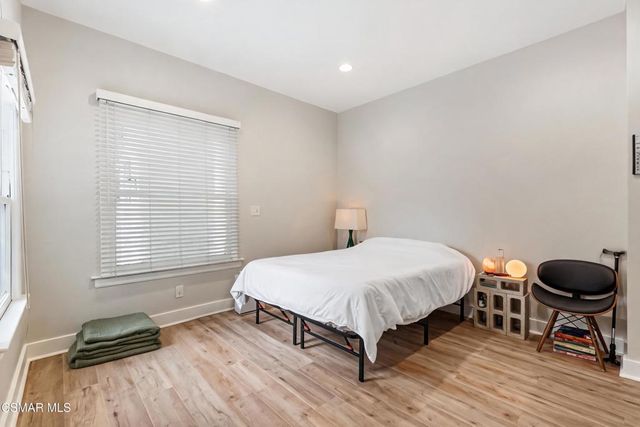 637 Raymond Avenue, Pasadena, CA 91103