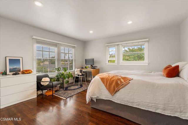 637 Raymond Avenue, Pasadena, CA 91103
