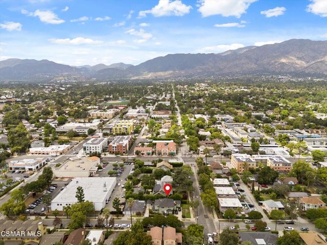 637 Raymond Avenue, Pasadena, CA 91103