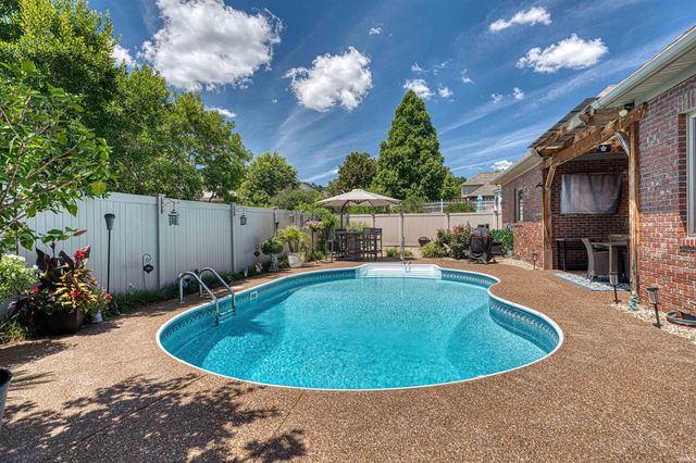2541 Windemere Drive, Evansville, IN 47725