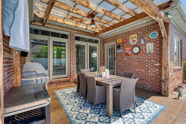 2541 Windemere Drive, Evansville, IN 47725