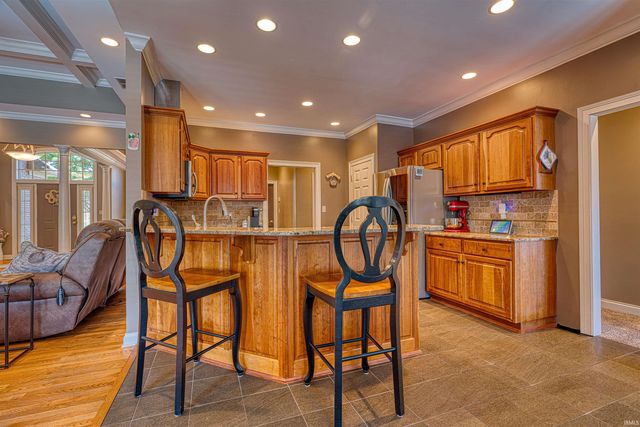 2541 Windemere Drive, Evansville, IN 47725