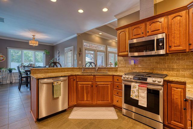 2541 Windemere Drive, Evansville, IN 47725