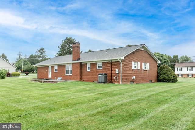 717 N HOUCKSVILLE RD, Hampstead, MD 21074