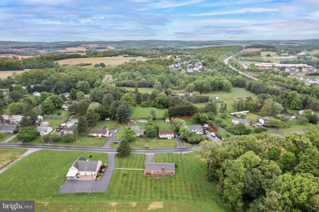 717 N HOUCKSVILLE RD, Hampstead, MD 21074