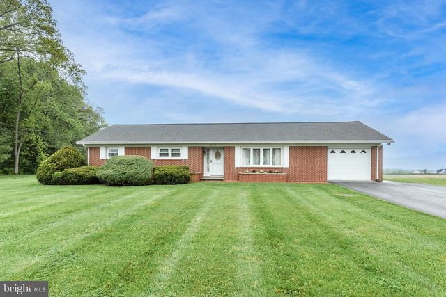 717 N HOUCKSVILLE RD, Hampstead, MD 21074