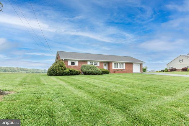 717 N HOUCKSVILLE RD, Hampstead, MD 21074