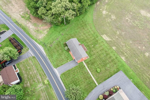 717 N HOUCKSVILLE RD, Hampstead, MD 21074