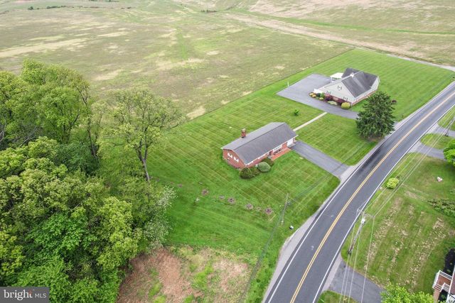 717 N HOUCKSVILLE RD, Hampstead, MD 21074