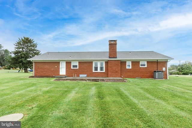 717 N HOUCKSVILLE RD, Hampstead, MD 21074