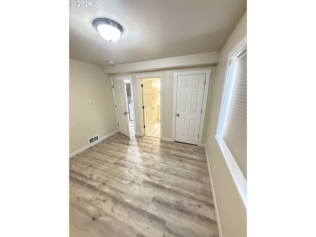 15423 Ne ALTON St, Portland, OR 97230