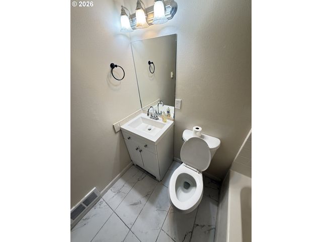 15423 Ne ALTON St, Portland, OR 97230