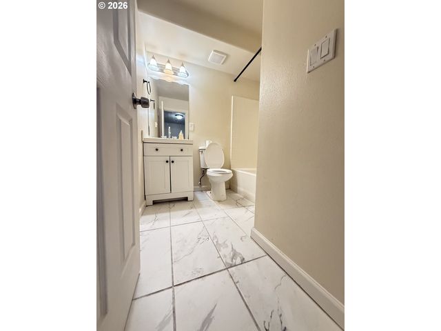 15423 Ne ALTON St, Portland, OR 97230
