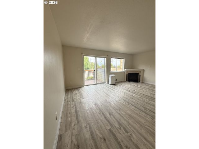 15423 Ne ALTON St, Portland, OR 97230