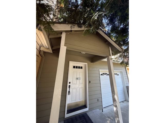 15423 Ne ALTON St, Portland, OR 97230