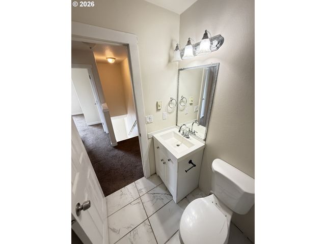 15423 Ne ALTON St, Portland, OR 97230