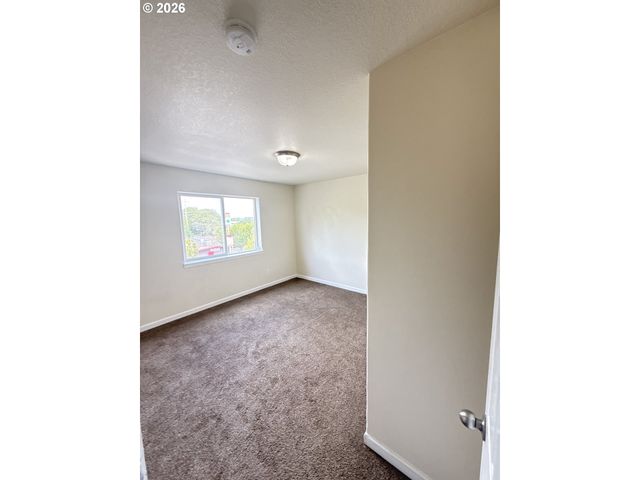 15423 Ne ALTON St, Portland, OR 97230