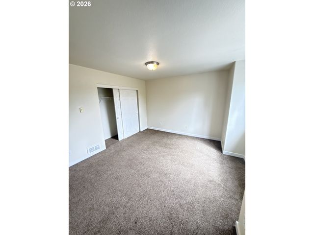 15423 Ne ALTON St, Portland, OR 97230