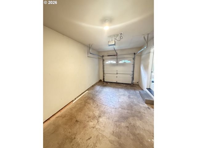 15423 Ne ALTON St, Portland, OR 97230