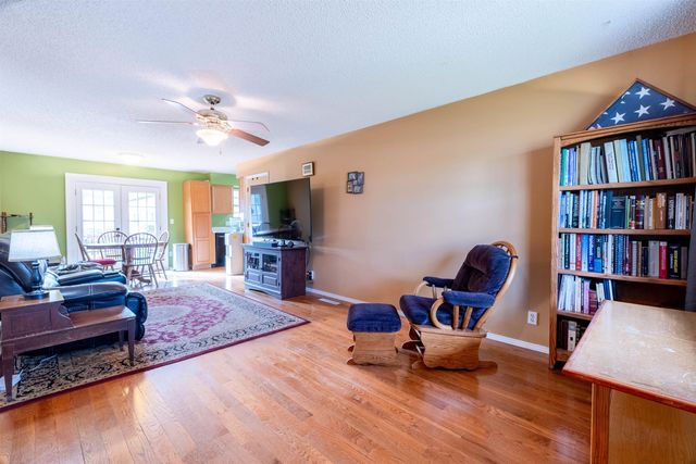 1011 N Wirth, Augusta, KS 67010