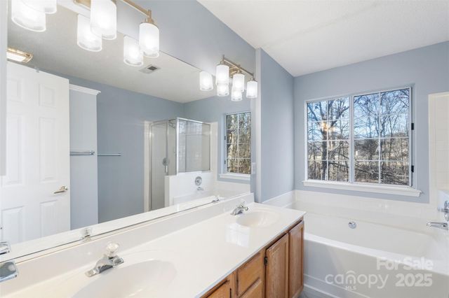 3864 Longwood Drive SW, Concord, NC 28027