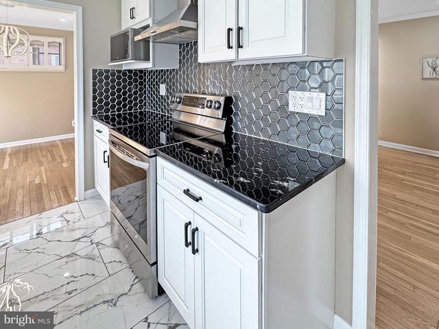 2408 LILLIAN DR, Silver Spring, MD 20902