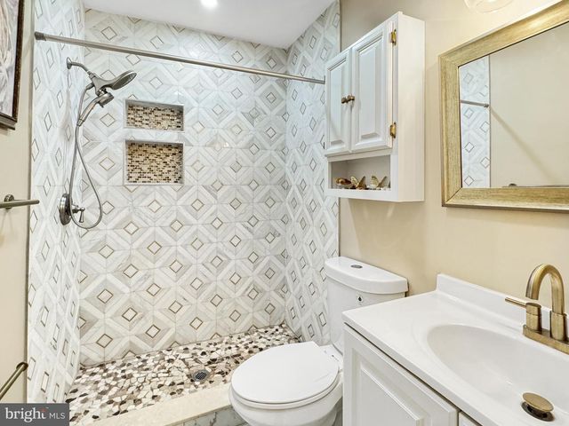 2408 LILLIAN DR, Silver Spring, MD 20902