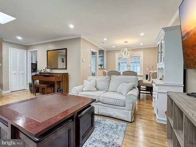 2408 LILLIAN DR, Silver Spring, MD 20902