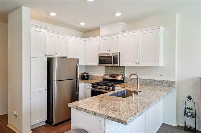 24140 Tuscany Avenue 2304, Murrieta, CA 92562