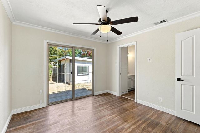 10833 Walnutwood Way, Rancho Cordova, CA 95670