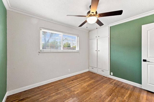 10833 Walnutwood Way, Rancho Cordova, CA 95670