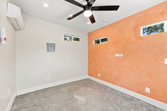10833 Walnutwood Way, Rancho Cordova, CA 95670