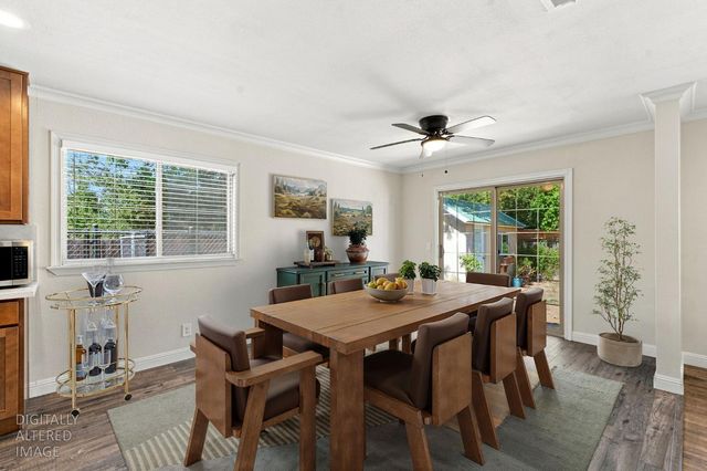 10833 Walnutwood Way, Rancho Cordova, CA 95670