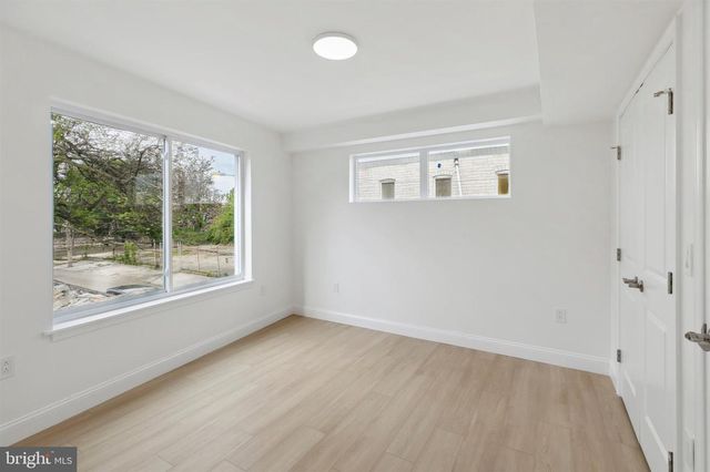 2118 W OXFORD ST, Philadelphia, PA 19121