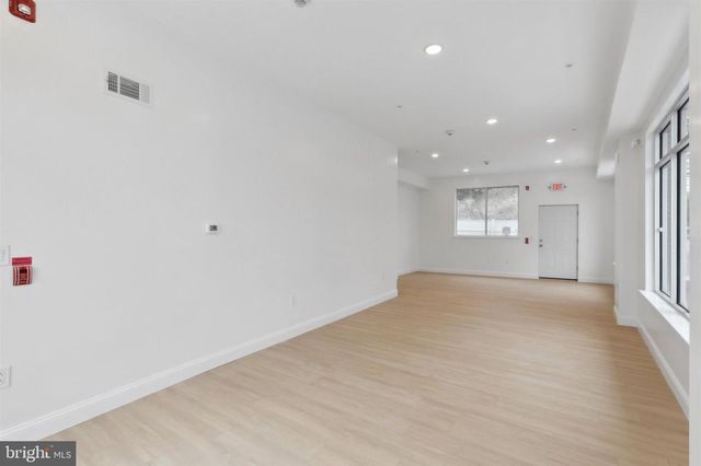 2118 W OXFORD ST, Philadelphia, PA 19121