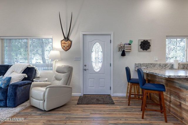 2145 Cottontail Road, Overgaard, AZ 85933