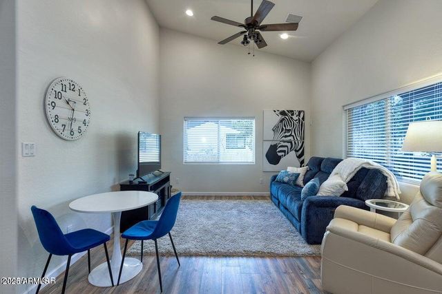 2145 Cottontail Road, Overgaard, AZ 85933